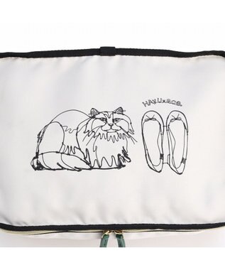 ACE BAGS & LUGGAGE HAyU × ace. トラベルポーチ Mサイズ 猫柄 17822 アイボリー