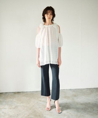 GRACE CONTINENTAL チュールフリルフレアトップ ホワイト