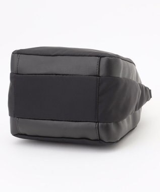 Y'SACCS スクエアすっきりトート SSサイズ ブラック