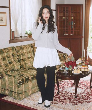 earth music&ecology センターシームフレアパンツ Ecru