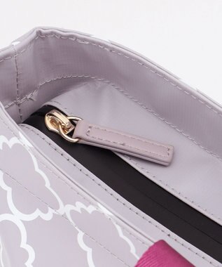TOCCA 【A4サイズ対応・撥水】CHECKER CLOVER RAIN BAG レインバッグ ライトグレー系