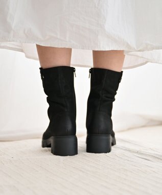 Pointer 本革ミドル丈ブーツ ブラック