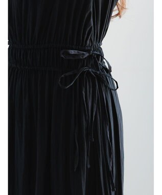 Te chichi ドロストティアードワンピース ブラック