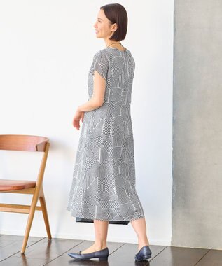 自由区 【洗える・XSサイズあり】モザイクラインプリント ワンピース ネイビー系6