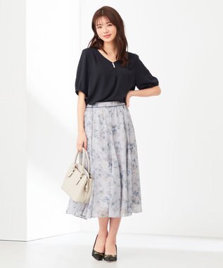 ANY SIS 【洗える】パール調Ｖネック ブラウス ネイビー