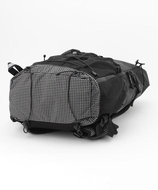 JOSEPH ABBOUD MOUNTAIN 【軽量/ECO撥水/サスティナブル素材/サコッシュが取り外せる】リサイクルリップストップ バックパック 33L ブラック系