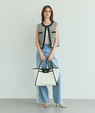 GRACE CONTINENTAL フラップトートバッグ ホワイト