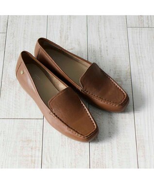 ing <ing>リラックスモカシンシューズ ブラウン