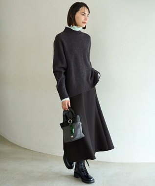 UNFILO 【新色登場】BEAUTY FORM JERSEY セミフレアスカート チャコール