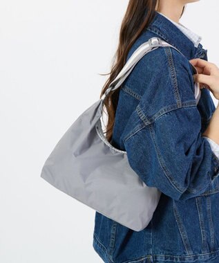 LeSportsac CRESCENT SHOULDER BAG/スペクテイターピュアグレー スペクテイターピュアグレー