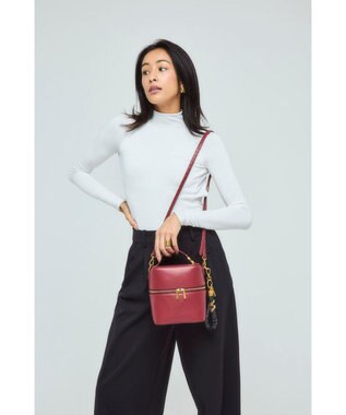 style code 【VerdeVari/ヴェルデヴァリ】バニティバッグ レッド