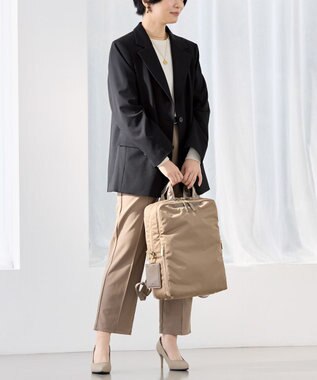 ACE BAGS & LUGGAGE ace. フィッテム レディースビジネスリュック エキスパンド A4 14.0インチPC 68684 エース ベージュ