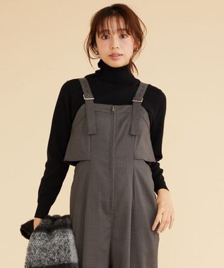 Feroux 【古畑星夏さん着用】フリルネックタートル ニット ブラック系