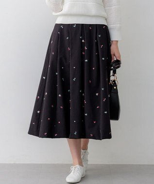 組曲 L 【先行予約・WEB限定】ミニフラワーエンブロイダリー スカート