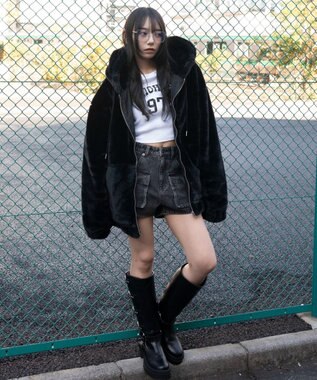 WEGO 【ユニセックス着用ITEM/MLサイズ展開】エコファーグラフィックブルゾン ブラック