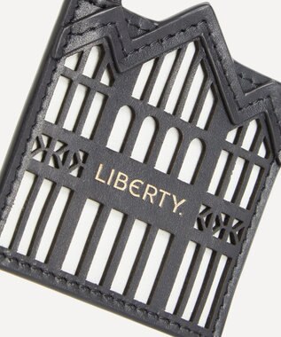 LIBERTY. チューダー チャーム ブラック