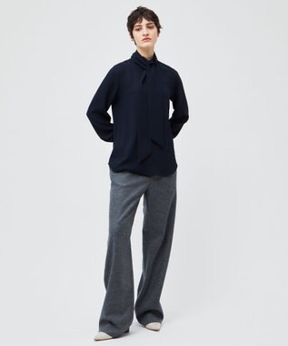 BEIGE， 【WEB限定・洗える】STOW / ボウタイブラウス Navy