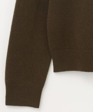 GRACE CONTINENTAL エンブレム刺繍ニットトップ カーキ