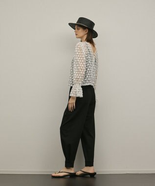 GRACE CONTINENTAL ポンチイージーパンツ ブラック