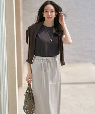 23区 【撥水加工/洗える】スムースサテン Iライン スカート ベージュ系