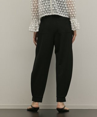 GRACE CONTINENTAL ポンチイージーパンツ ブラック