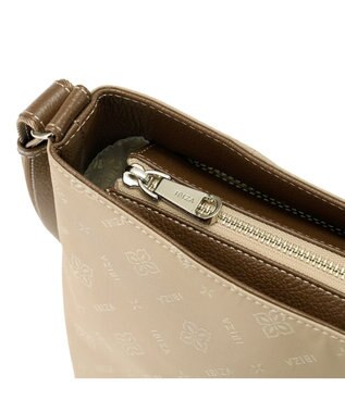 IBIZA モノグラムナイロン　ショルダーバッグ シャンパンゴールド