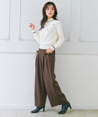 Feroux リボン刺繍ダイア柄 ニット ホワイト系