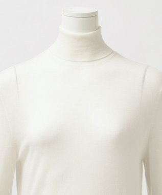 23区 【GOLD LABEL】シアータートルネック ニット ホワイト系