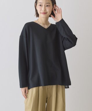 AMERICAN HOLIC Vネック裾異素材ポンチプルオーバー Black