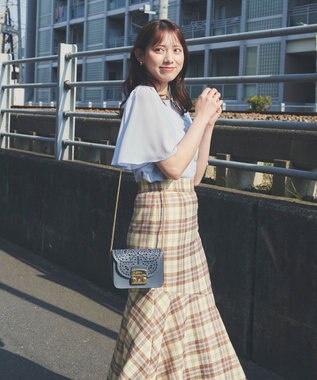 Feroux 【UVケア】ジョーゼットフレアスリーブ Tシャツ スカイブルー系