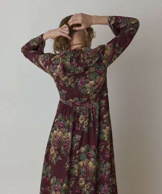 GRACE CONTINENTAL ボタニカルベリープリントワンピース ボルドー