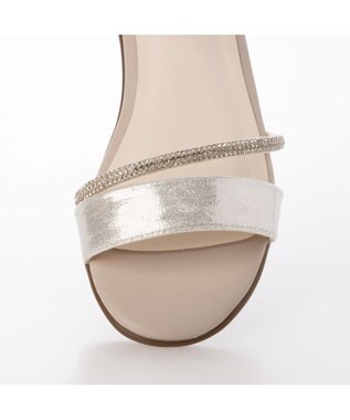 ing <Pitti>【WEB限定】ラインストーンウエッジサンダル シルバー