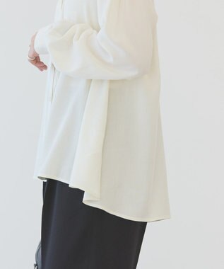 AMERICAN HOLIC サラックールタックブラウス Ivory