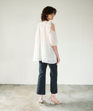 GRACE CONTINENTAL チュールフリルフレアトップ ホワイト