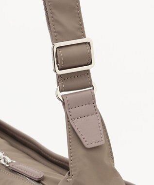 Y'SACCS ミリタリーフラップショルダー　Mサイズ グレージュ