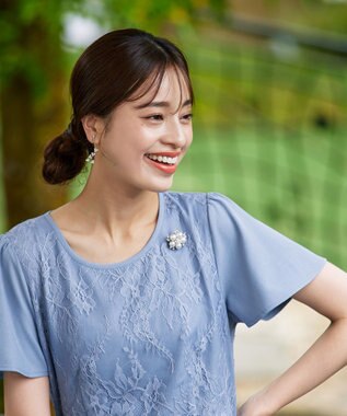 Tiaclasse パールフラワーブローチ シルバー