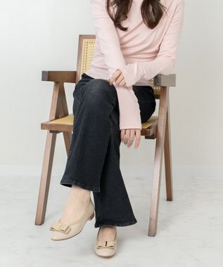 Bridget Birkin 【Bridget Birkin】バックルグログランリボンレインパンプス ベージュエナメル