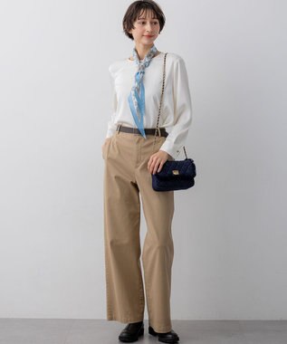 23区 カフスボタン サテンTEEブラウス アイボリー系