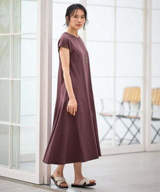 ANY 【洗濯機可】フレンチスリーブワンピース ブラウン