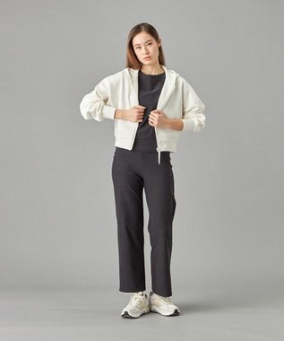 Chacott ダンボールフルジップフーディー オフホワイト