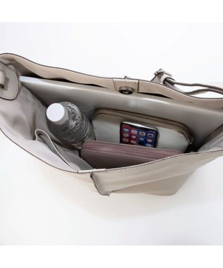 UNBILLION アトランタ ATLANTA / やぎ革軽量ショルダーL ベージュ