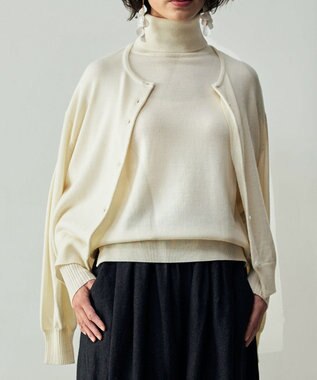 muuc エクストラファインメリノ・丸襟カーディガン