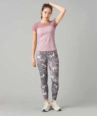 Chacott ローズシルエットレギンス グレープリント