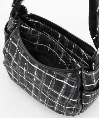 Y'SACCS ドローイングチェックショルダーバッグ ブラック