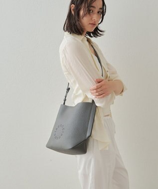 IACUCCI ルオータ ミディアムショルダー ALCE