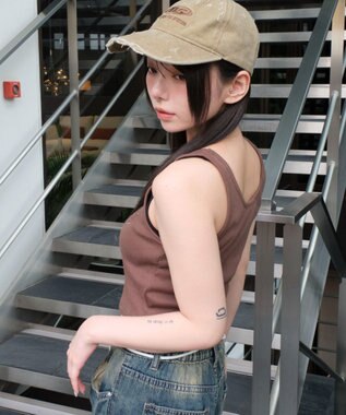 WEGO スタッズグラフィックタンク ブラウン