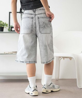 WEGO ロゴスタッズハーフパンツ グレー