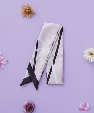 Maison de FLEUR リボンモチーフ柄スカーフ