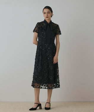 GRACE CONTINENTAL フラワ－フレアドレス