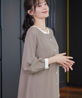 Tiaclasse L ピンタックギャザークレリックシャツワンピース グレージュ